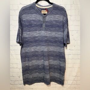 Hudson Barrow NYC size XL blue striped short sleeve henley